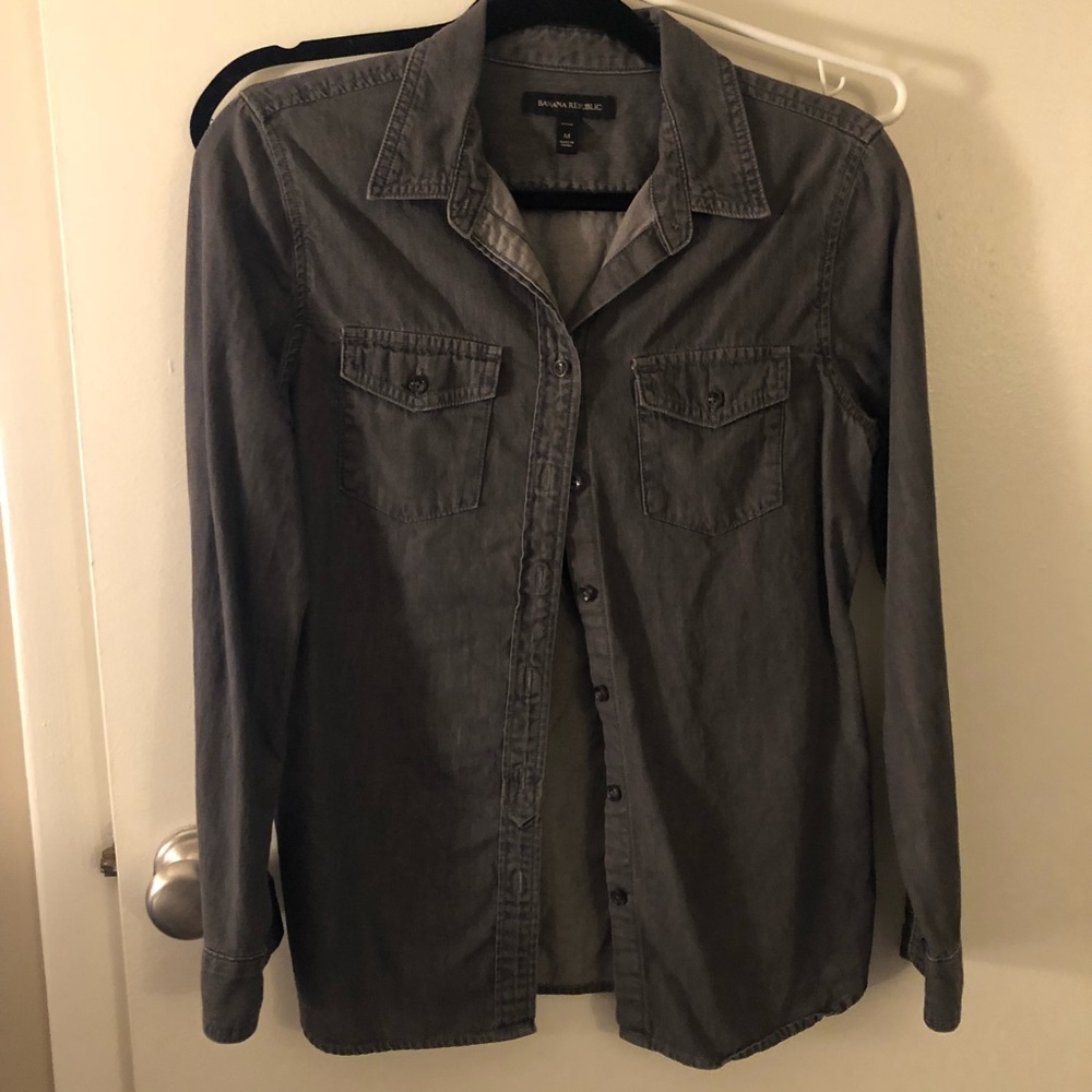 Banana republic jean shirt!